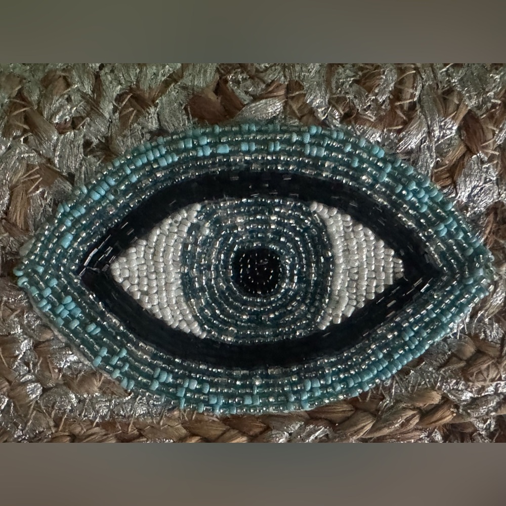 “Keeping an Eye Out” Modern Clutch